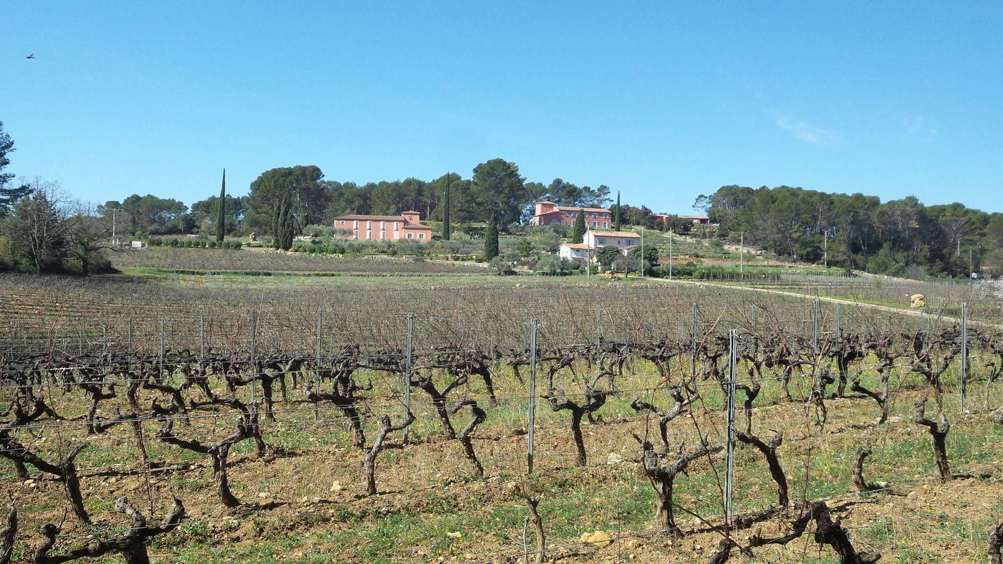 Domaine Rabiega Hotel Flayosc Exterior photo