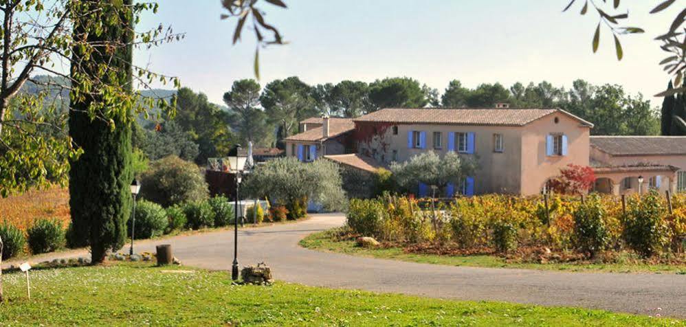Domaine Rabiega Hotel Flayosc Exterior photo